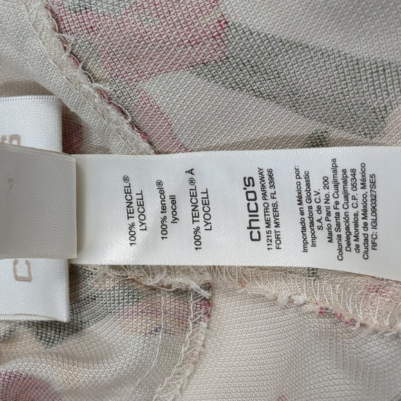 Chico's Floral Print Ankle Pants Size 1 - Picture 6 of 6